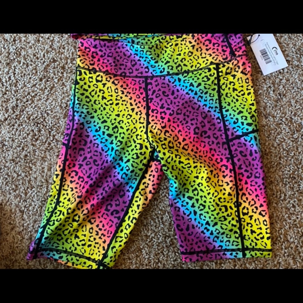 ZYIA Shorts